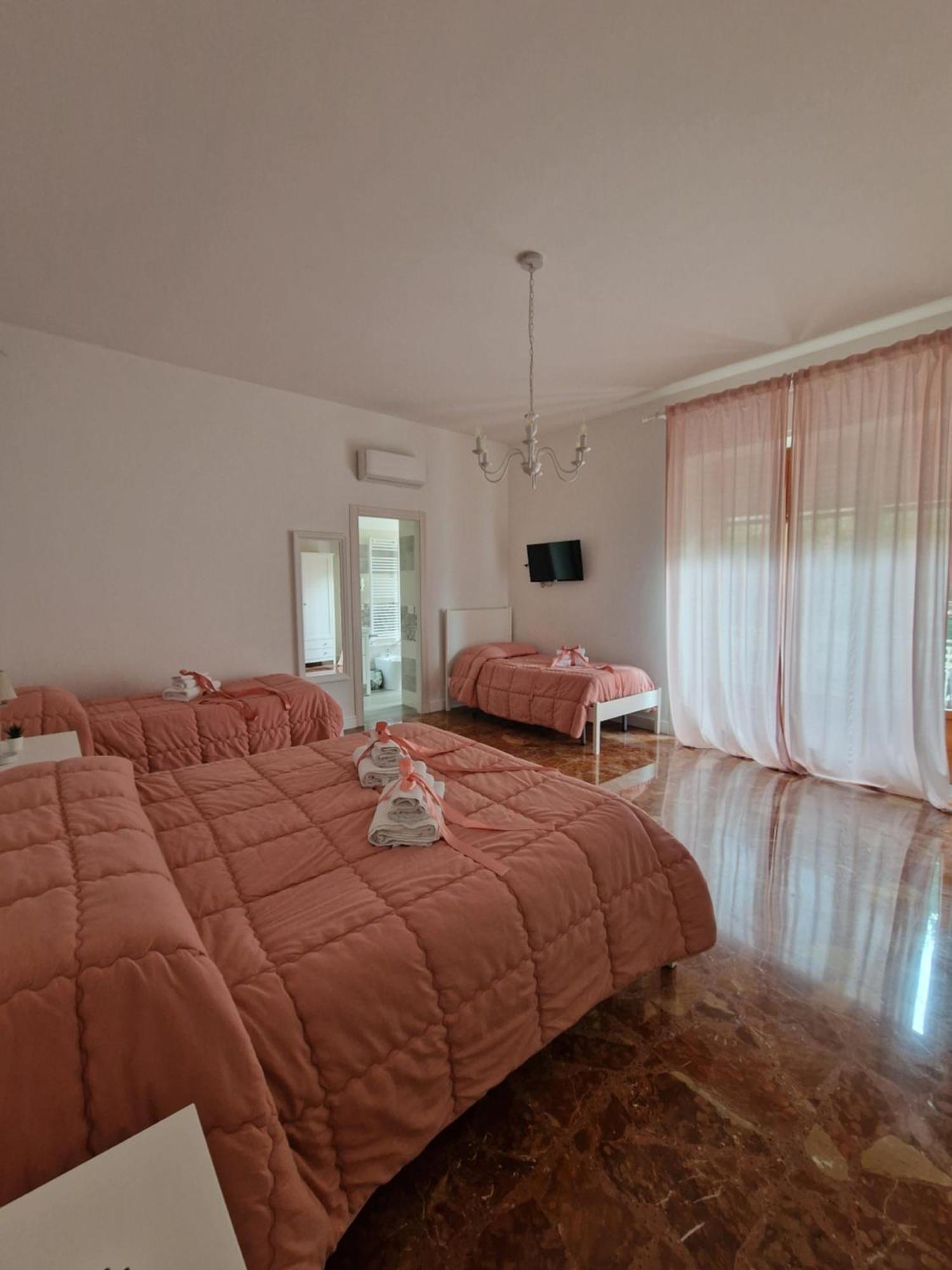 I Pini B&B Recale Exterior foto